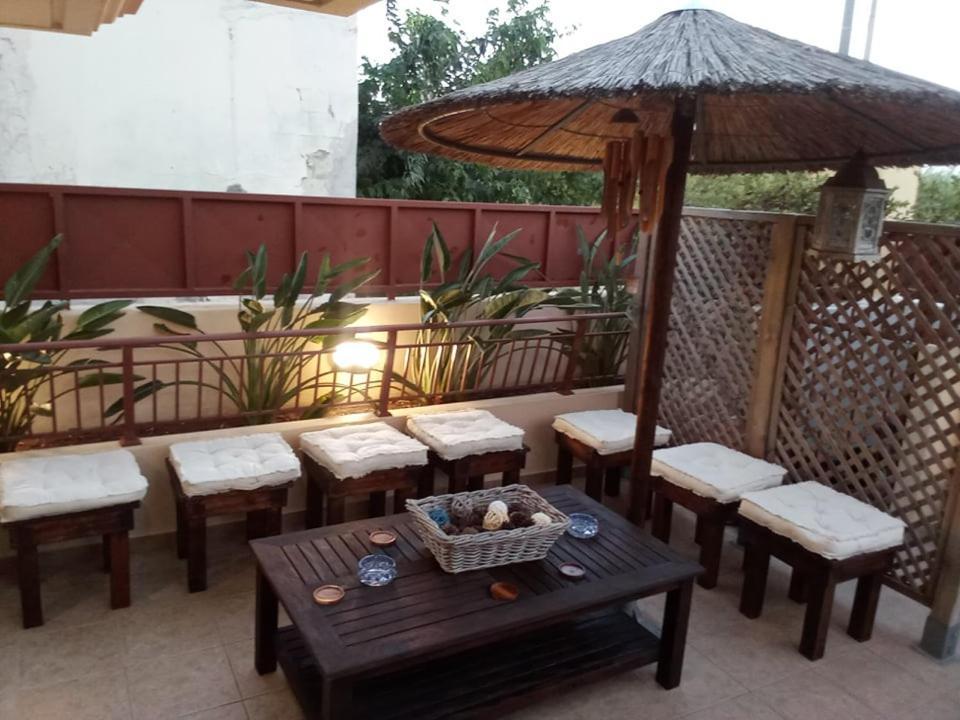 Villa Avatos - Near To The Port Of Rafina And The Airport Of Athens Agios Spyridon  Exterior photo